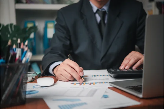 Auditeur comptable et financier / Auditrice comptable et financière