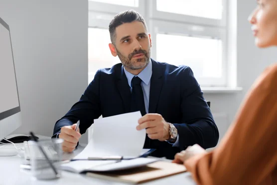 Responsable relation client (CRM)